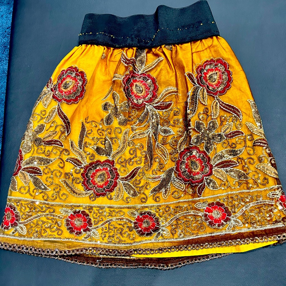 Emily nahyree iriah designer original.fabric from india.runway original.